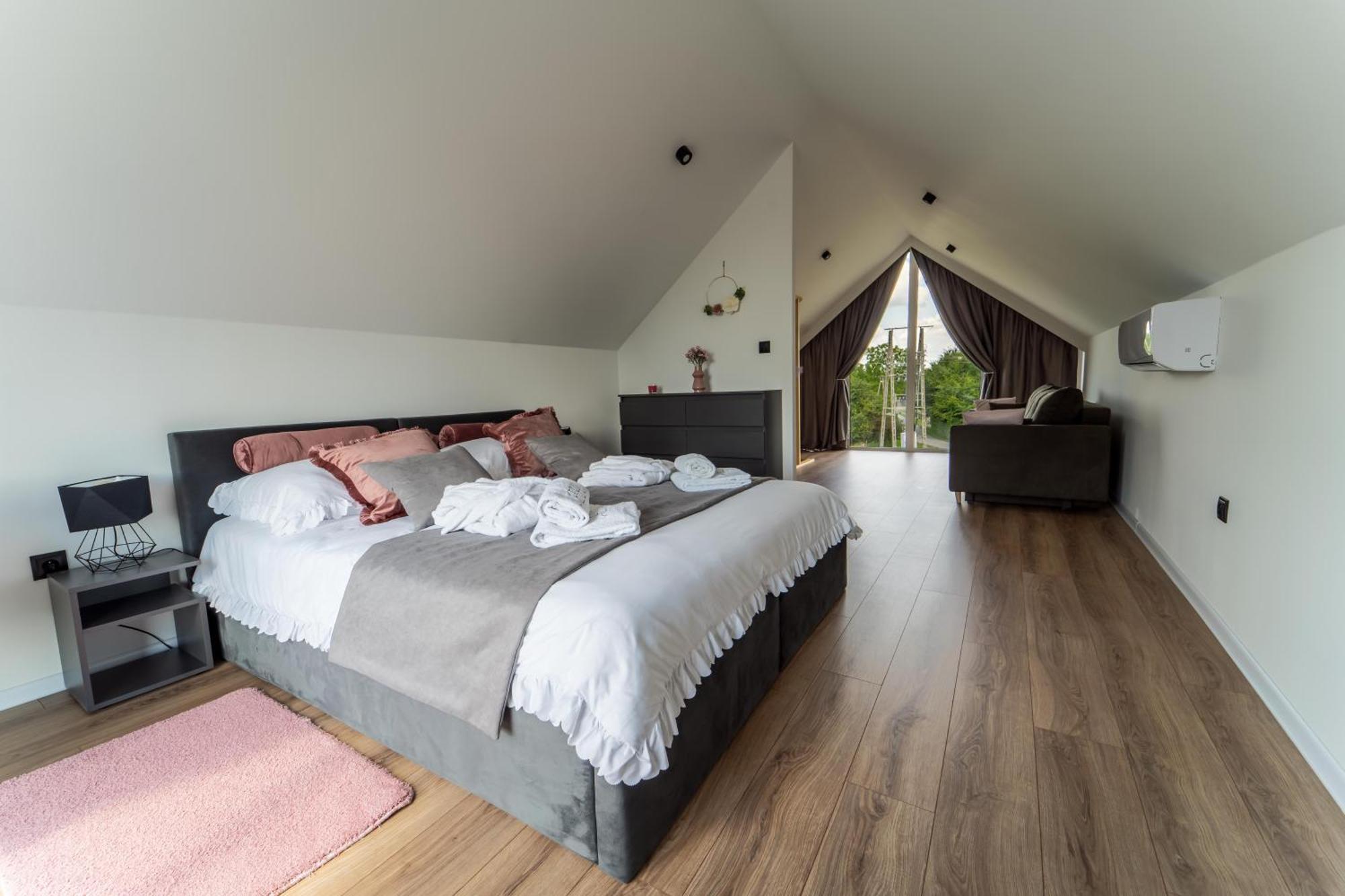 Village Resort Sauna & Jacuzzi & Netflix Tworkowa Cameră foto